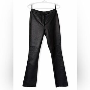 Wilsons women’s size 8 leather pants. Y2K